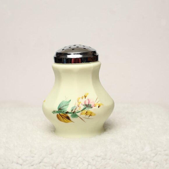 Fenton for L.G. Wright Moss Rose Muffineer Sugar Shaker Custard Satin - Picture 1 of 5